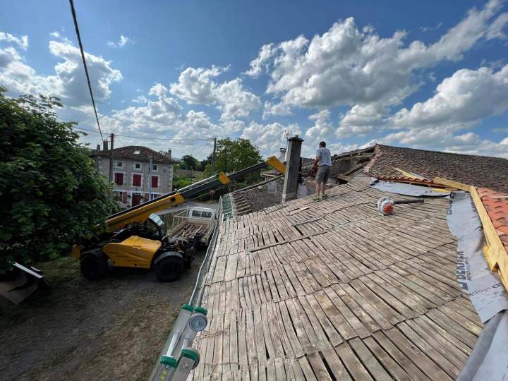 Charpentier Terres-de-Haute-Charente