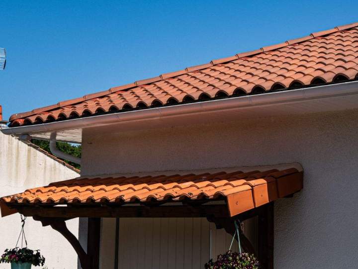 Charpentier professionnel à votre service à Terres-de-Haute-Charente