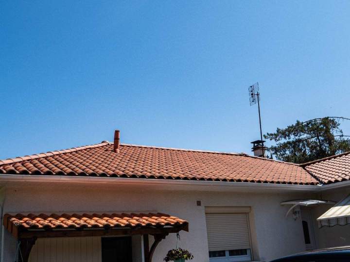 Charpentier professionnel à votre service à Terres-de-Haute-Charente